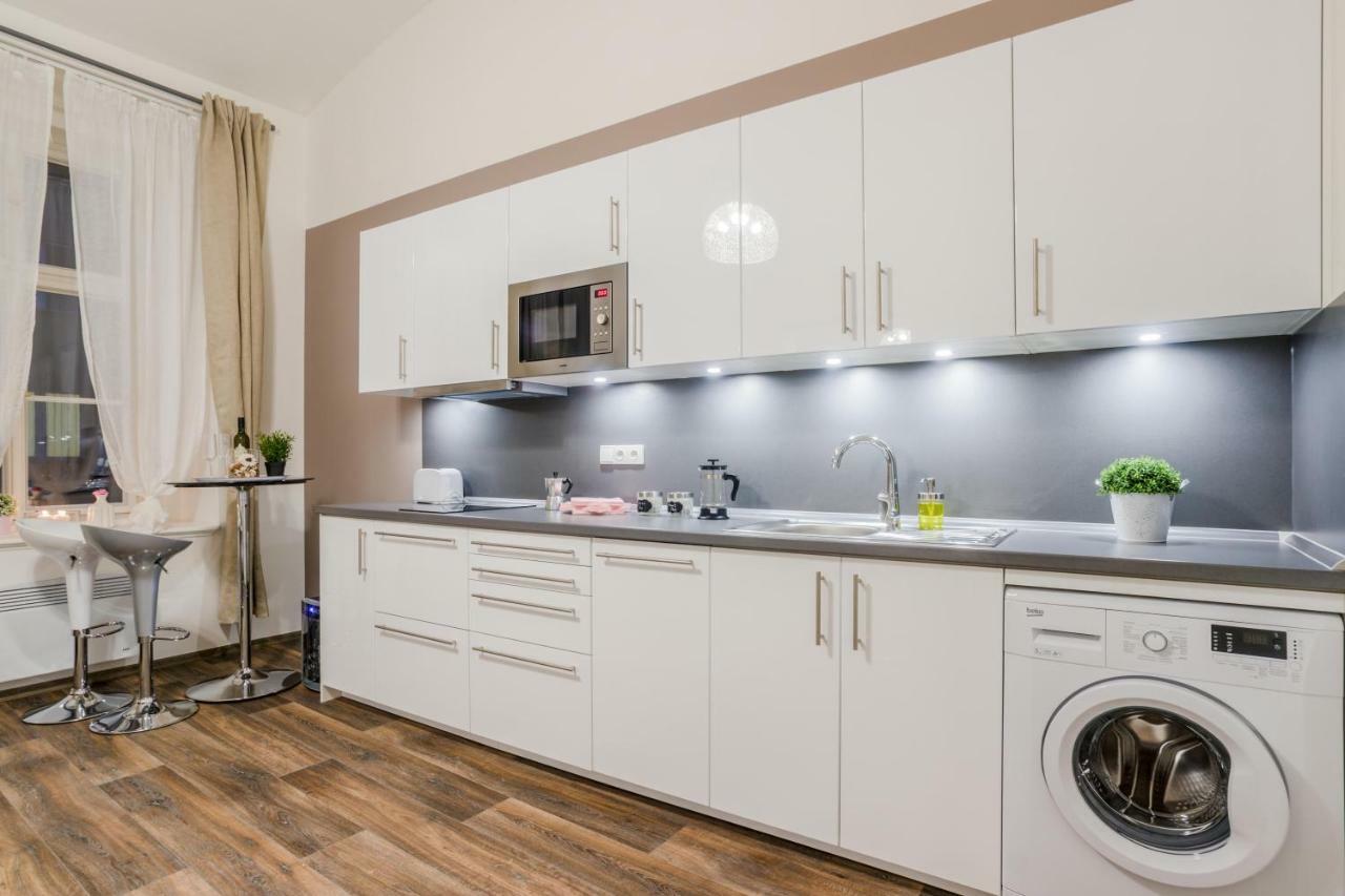 Prague Apt Near Charles Bridge By Michal&Friends Dış mekan fotoğraf