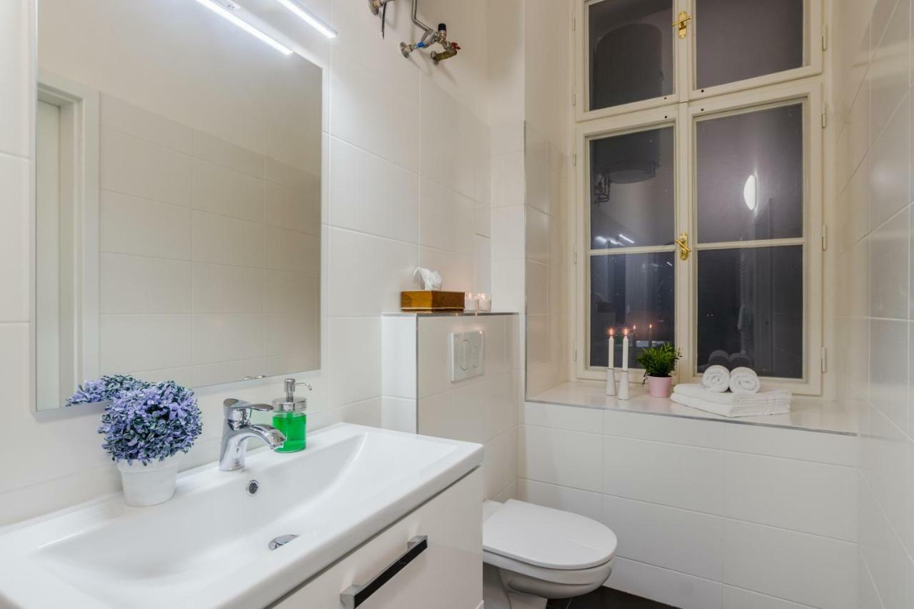 Prague Apt Near Charles Bridge By Michal&Friends Dış mekan fotoğraf
